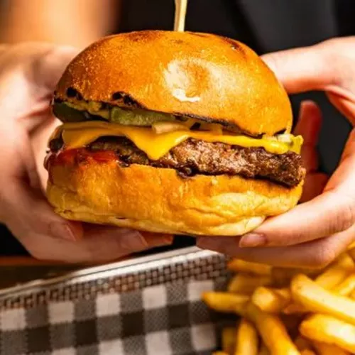 Bacon Cheeseburger
